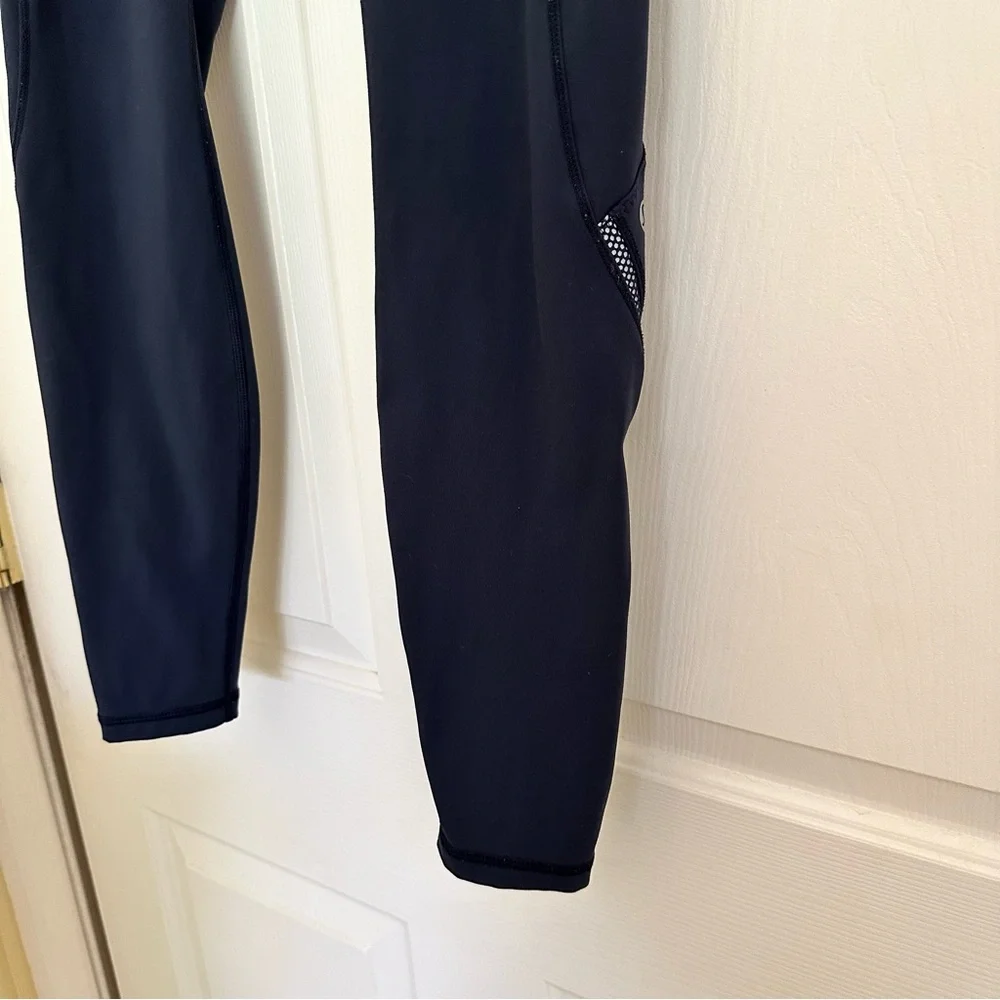Lululemon Full Length Navy Blue Tights Leggings Zippers Pockets Size 8 - Picture 4 of 7